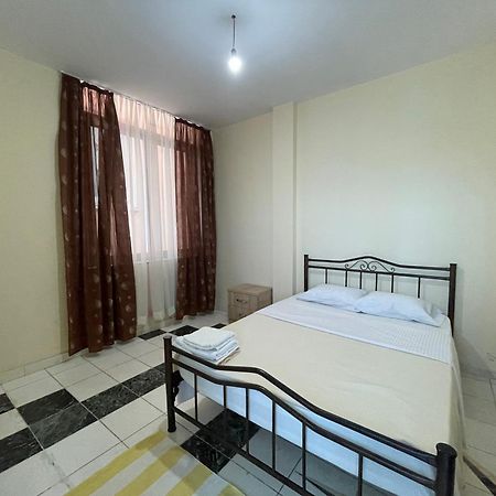 Bajovah Apartments & Restaurant Tirana Extérieur photo