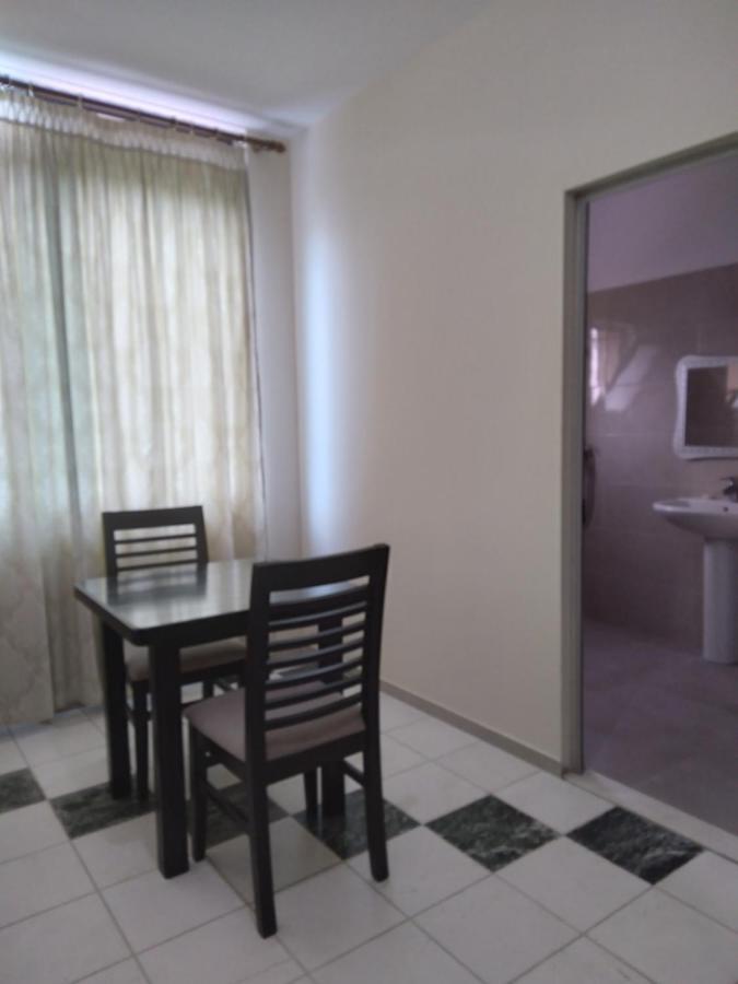 Bajovah Apartments & Restaurant Tirana Extérieur photo
