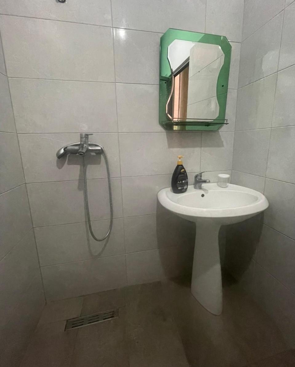 Bajovah Apartments & Restaurant Tirana Extérieur photo
