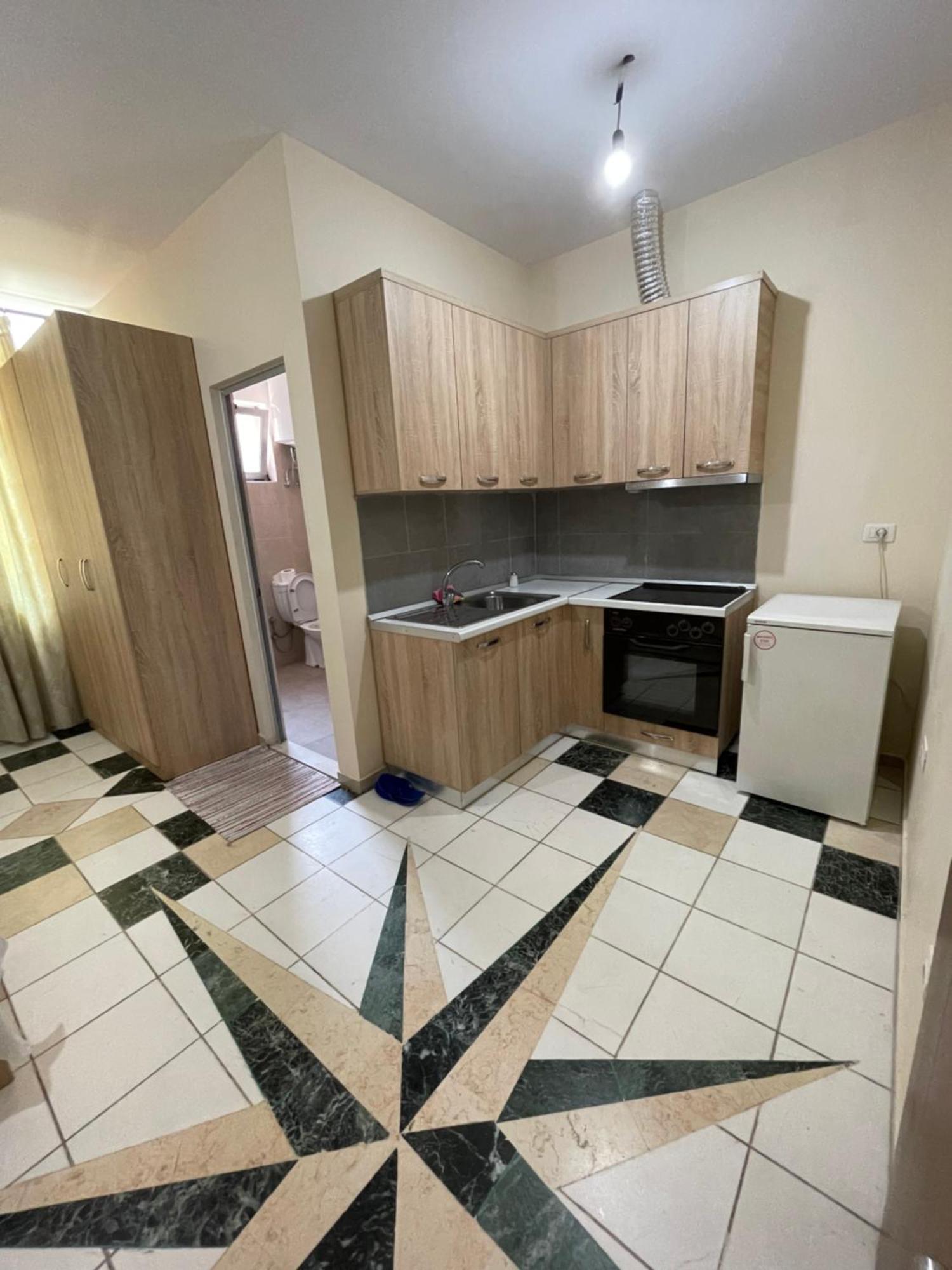 Bajovah Apartments & Restaurant Tirana Extérieur photo