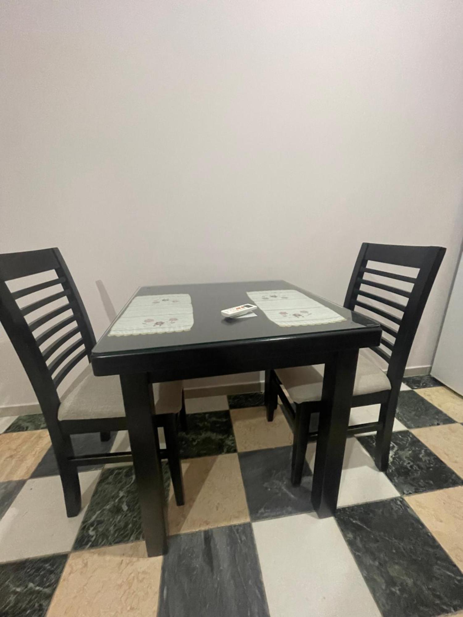 Bajovah Apartments & Restaurant Tirana Extérieur photo